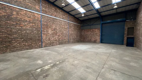 15-21 Olympia Ave, Eastborough Business Park - Unit 17 -  (9) -271m²